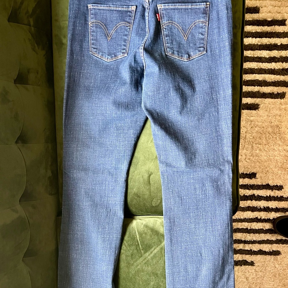 Levi’s - Classic Blue Women's Jeans - Picture 4 of 4